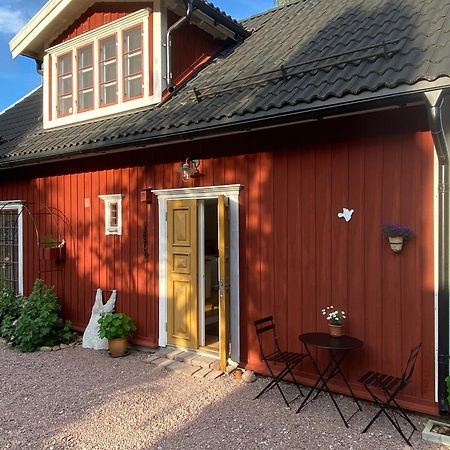 Roeda Huset Hallstahammar Exterior foto